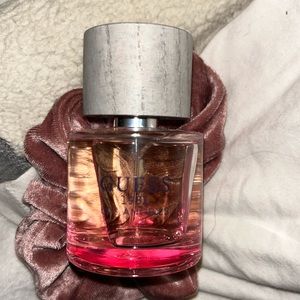 MARKDOWN! Guess 1981 Los Angeles EAU DE TOILETTE Natural spray +free gift